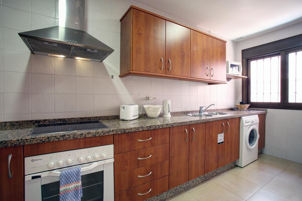 Sanpedro Apartamentos Μαρμπέλλα Δωμάτιο φωτογραφία